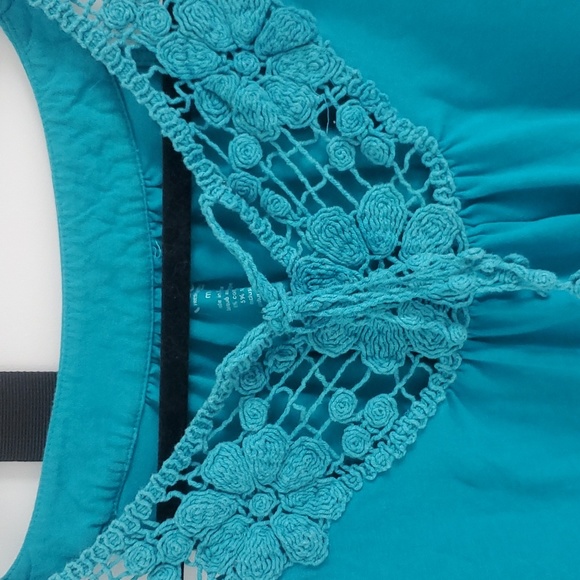 ๐ 2 for $15! ๐ Joe Fresh Sleeveless Shirt - Picture 2 of 4